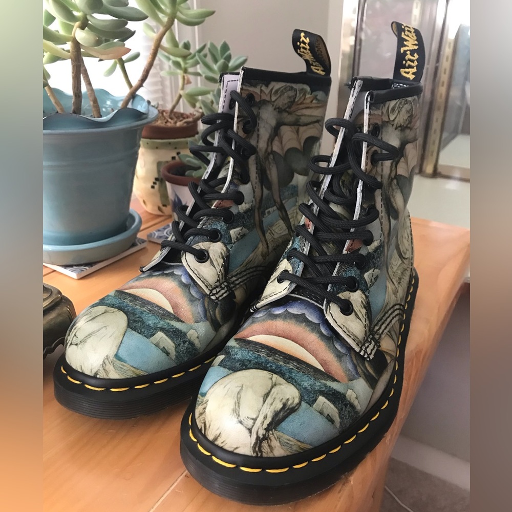 RARE Museum Collection William Blake Dr Martens - Picture 2 of 7